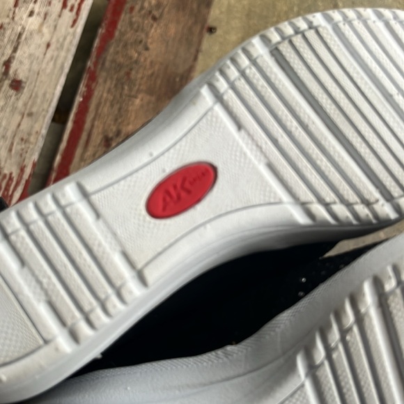 New Annie Klein Sport black sparkling shoes - Picture 11 of 14